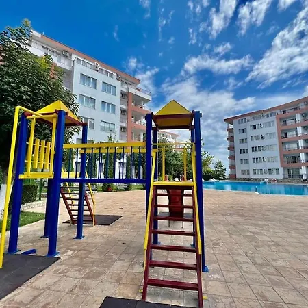 Riviera Fort Beach, Bulgaria * Rawda